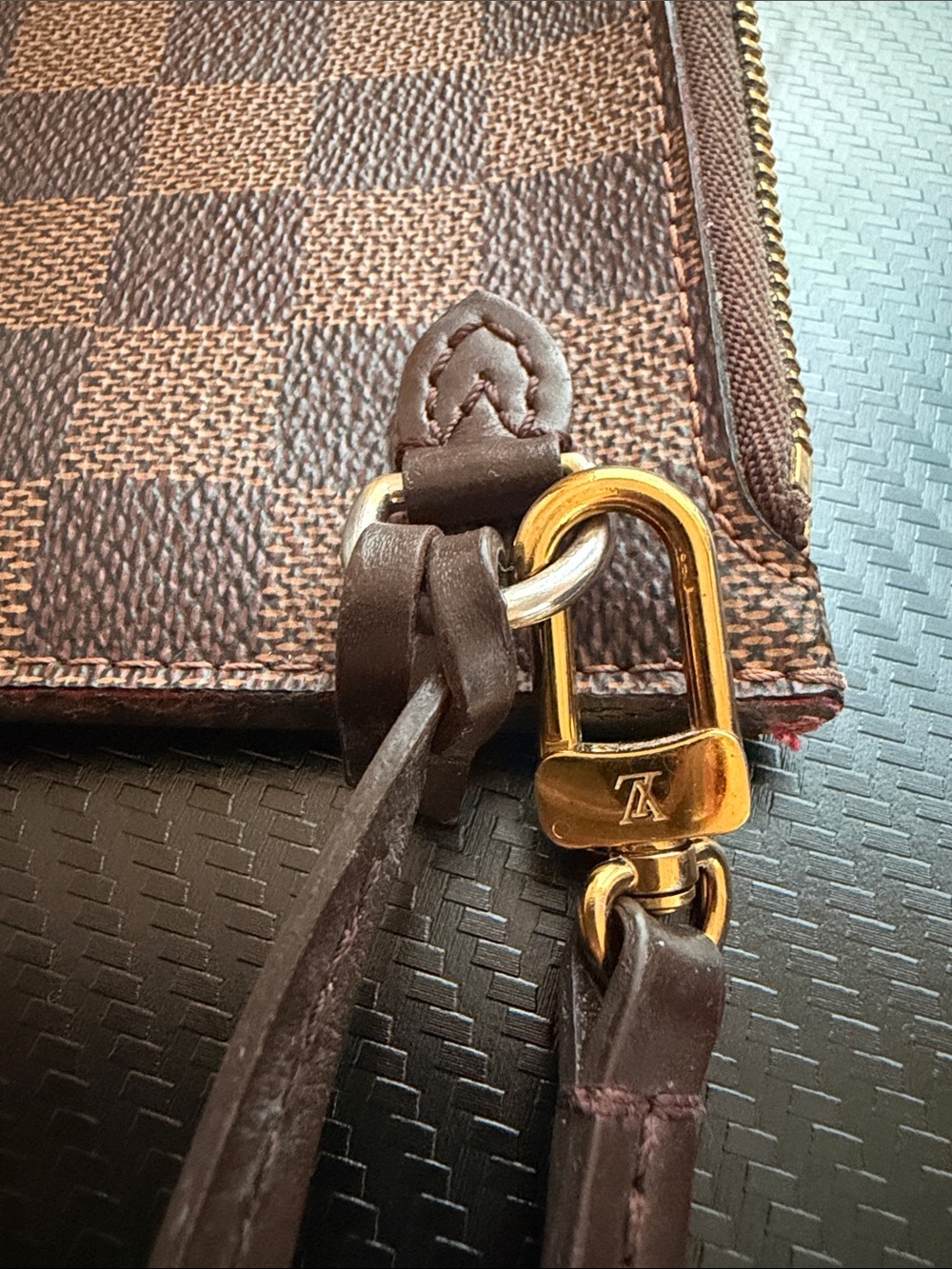 Louis Vuitton Damier Ebene Wristlet Clutch Pochette w/ Strap - Picture 3 of 6